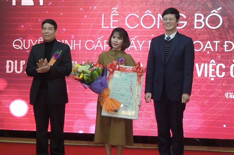 VINHCTY.GOV.VN - Trao giấy phép hoạt động xuất khẩu lao động cho Công ty CP Quốc tế KaiZen